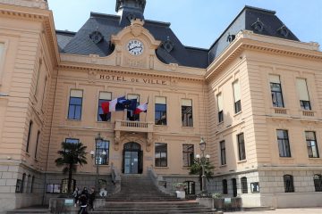 Facade de la mairie de Villefranche sur Saône